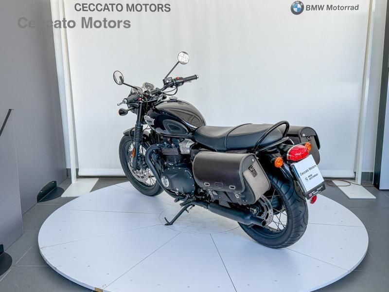 TRIUMPH Bonneville 900 T100 Black