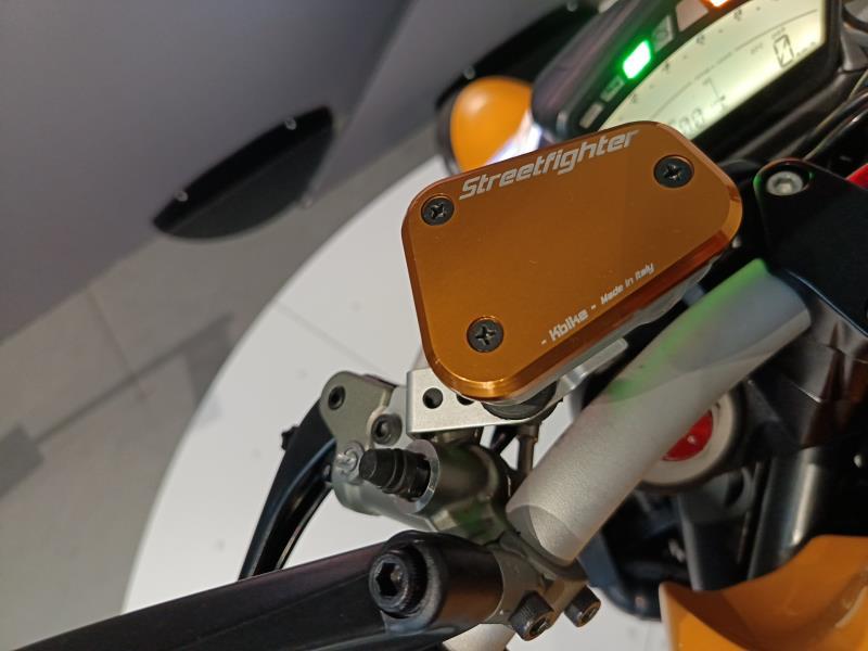 DUCATI Streetfighter 848 