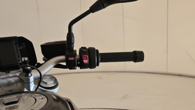 BMW F 900 R 70kw Exclusive Abs