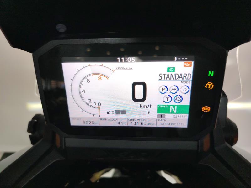 HONDA X-ADV 750 DCT Travel Abs