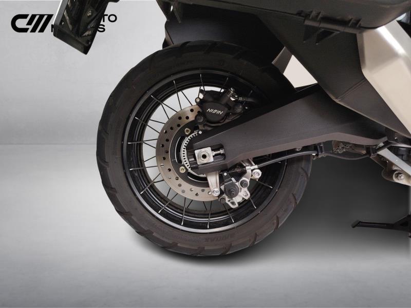 HONDA X-ADV 750 DCT Travel Abs