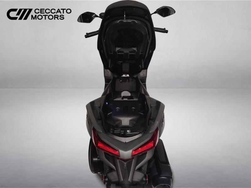 YAMAHA X-Max 300 Abs my25