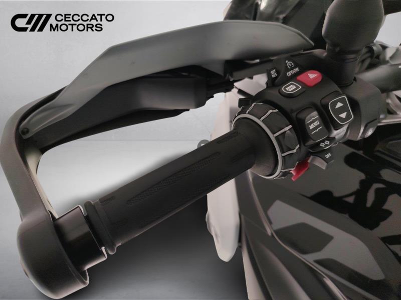 BMW R 1300 GS Triple Black