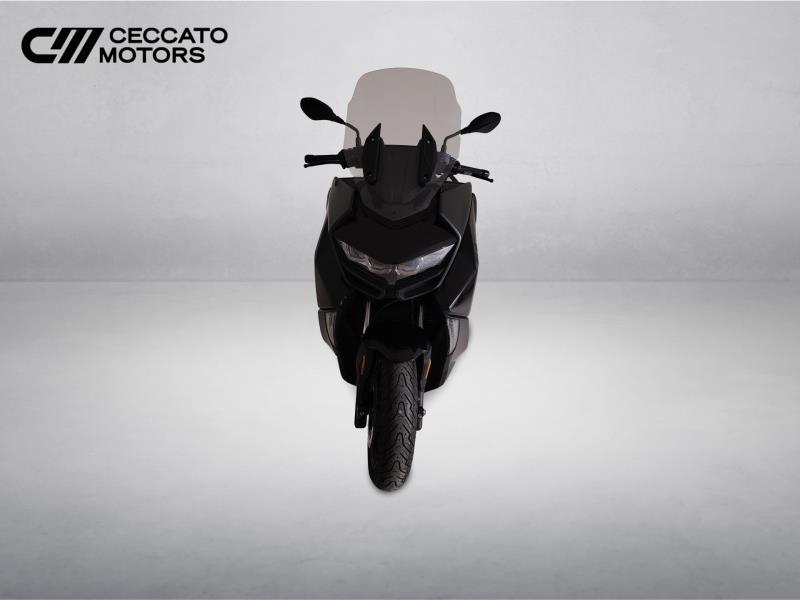 BMW C 400 GT Triple Black Abs