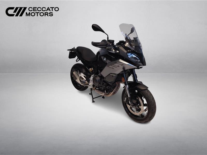 BMW F 900 XR Triple Black Abs