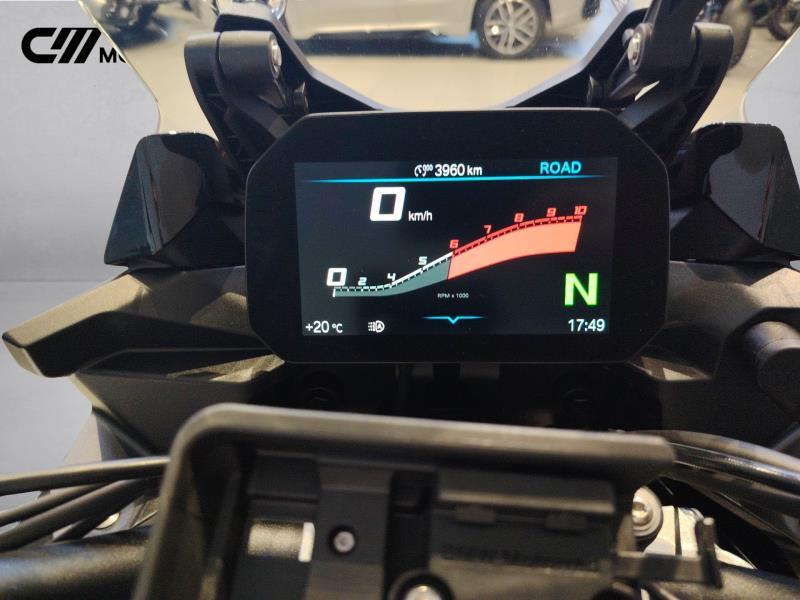 BMW F 900 XR Triple Black Abs