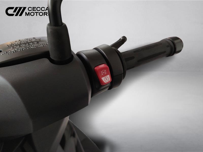 BMW C 400 GT Triple Black Abs