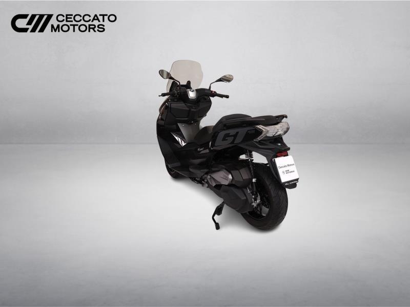 BMW C 400 GT Triple Black Abs