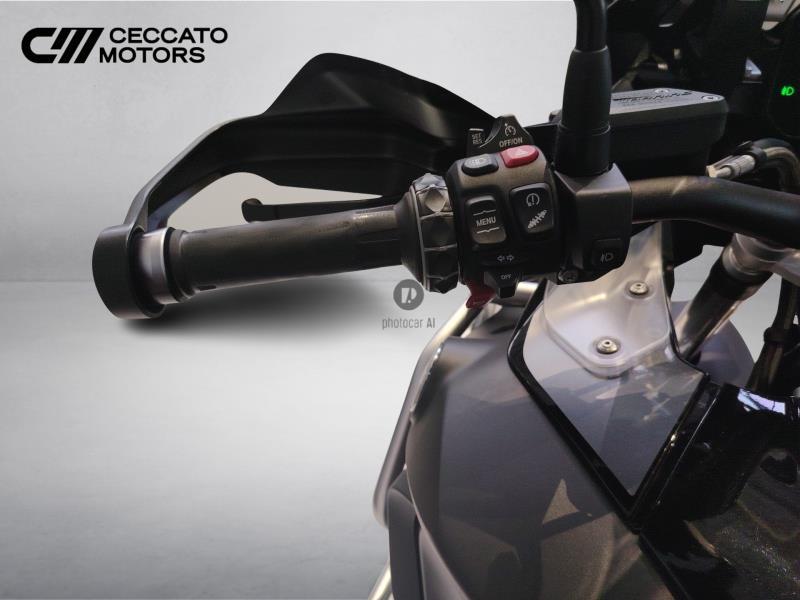 BMW R 1250 GS Adventure Triple Black Abs