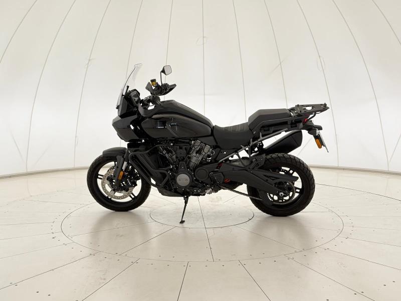 HARLEY-DAVIDSON Pan America 1250 Vivid Black