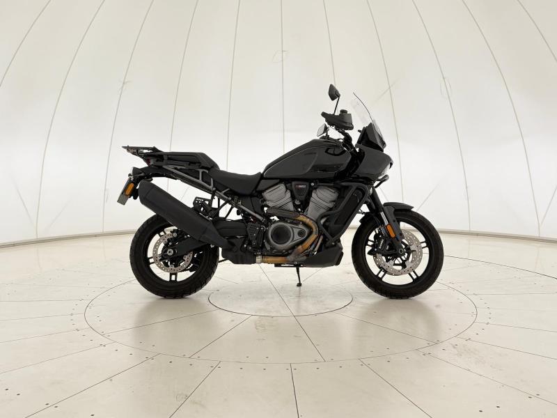 HARLEY-DAVIDSON Pan America 1250 Vivid Black