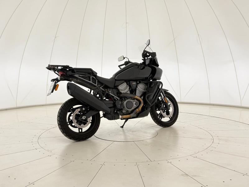 HARLEY-DAVIDSON Pan America 1250 Vivid Black