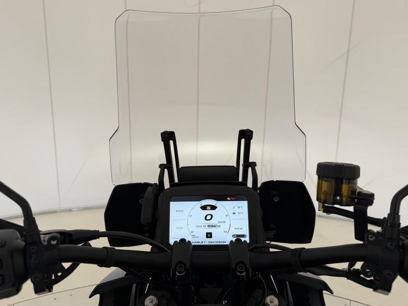 HARLEY-DAVIDSON Pan America 1250 Vivid Black