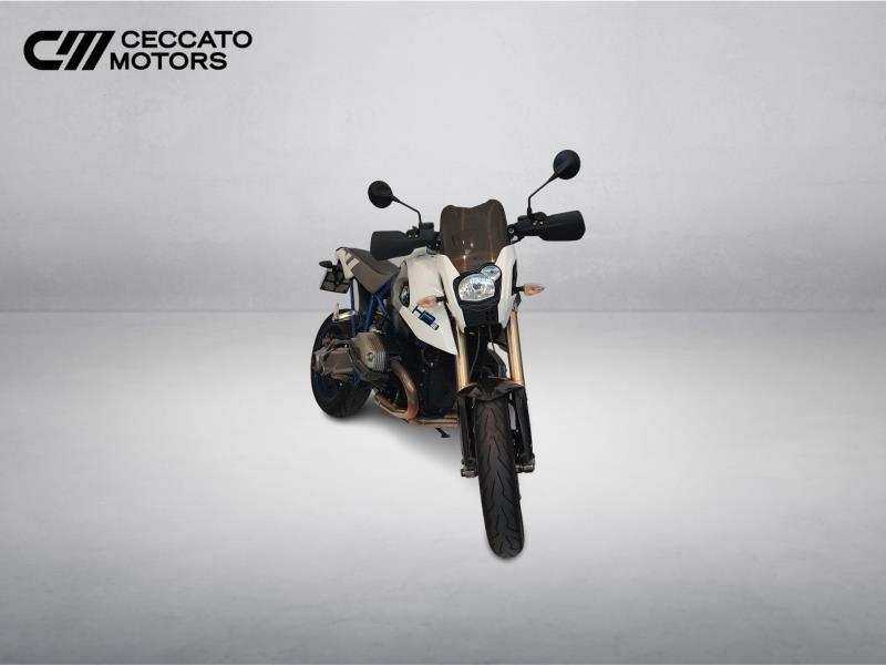 BMW HP2 1200 Megamoto