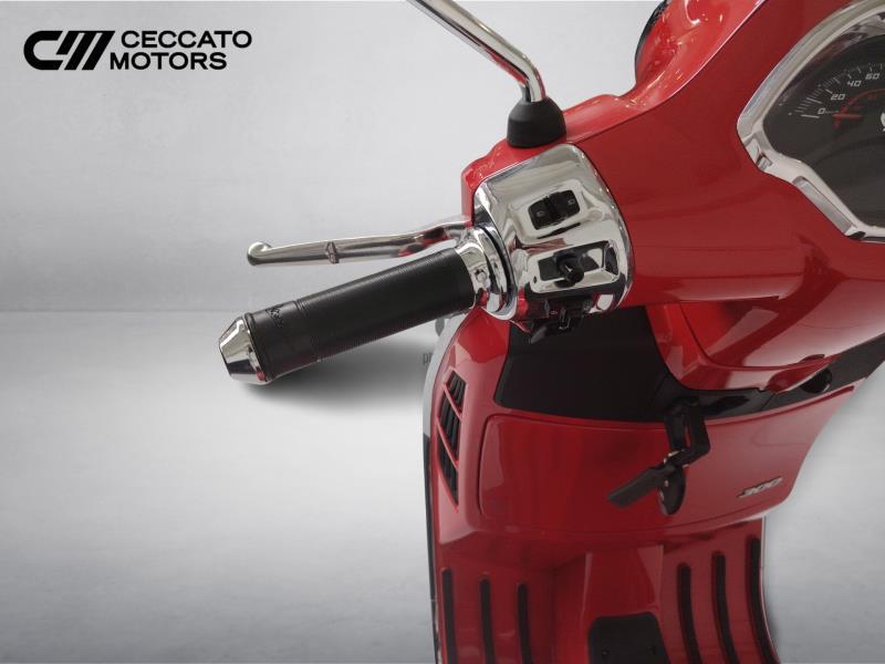 VESPA Vespa GTS 300 hpe Super Abs