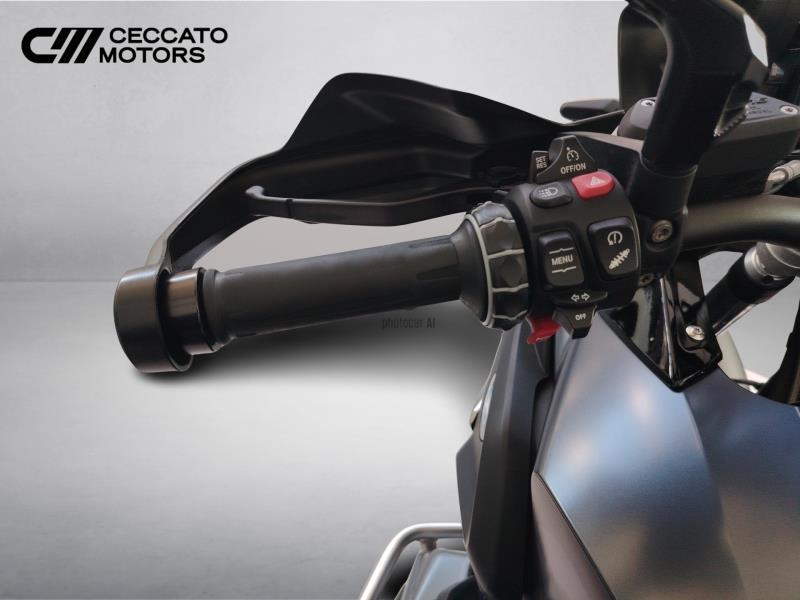 BMW R 1250 GS Triple Black Abs