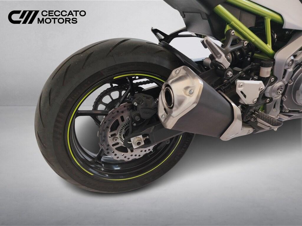 KAWASAKI Z 900 