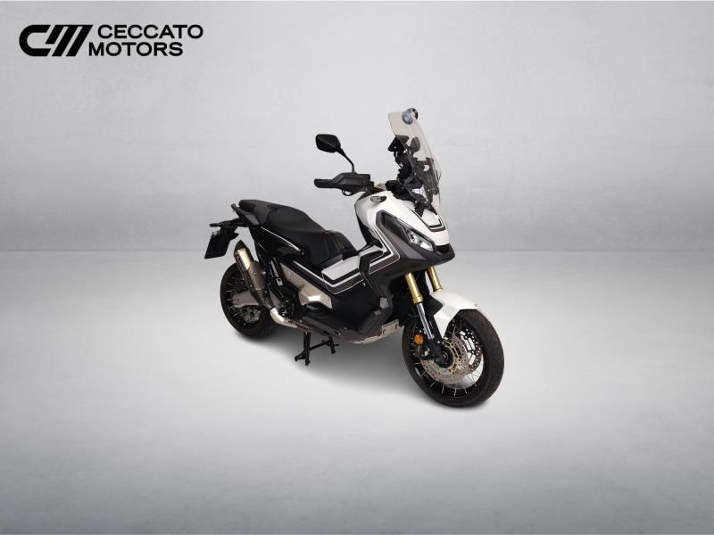 HONDA X-ADV 750 DCT Abs