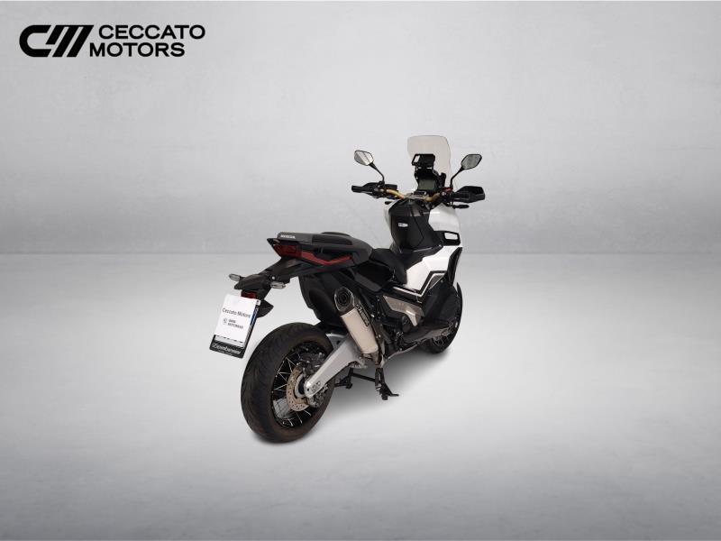 HONDA X-ADV 750 DCT Abs