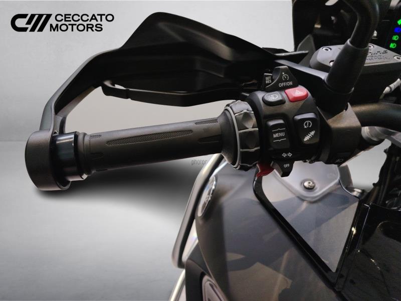 BMW R 1250 GS Adventure Triple Black Abs