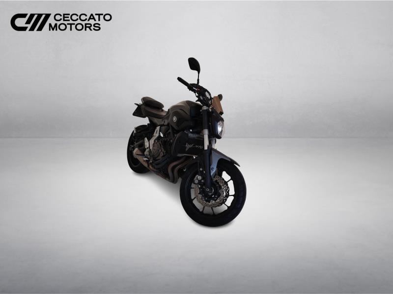 YAMAHA MT-07 690 Abs