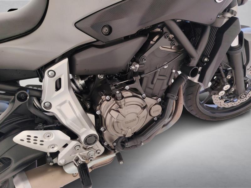 YAMAHA MT-07 690 Abs