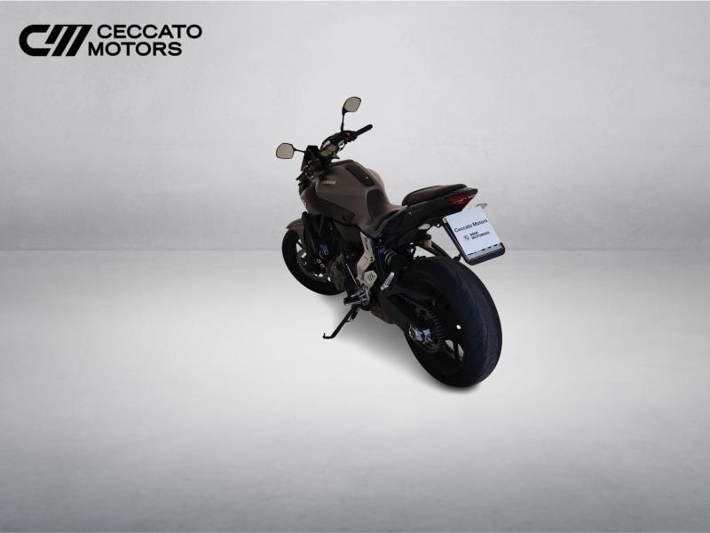 YAMAHA MT-07 690 Abs