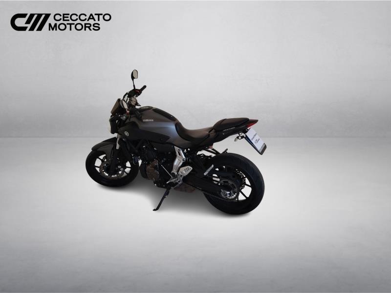YAMAHA MT-07 690 Abs