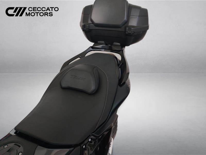 YAMAHA T-Max 560 Tech Max Abs