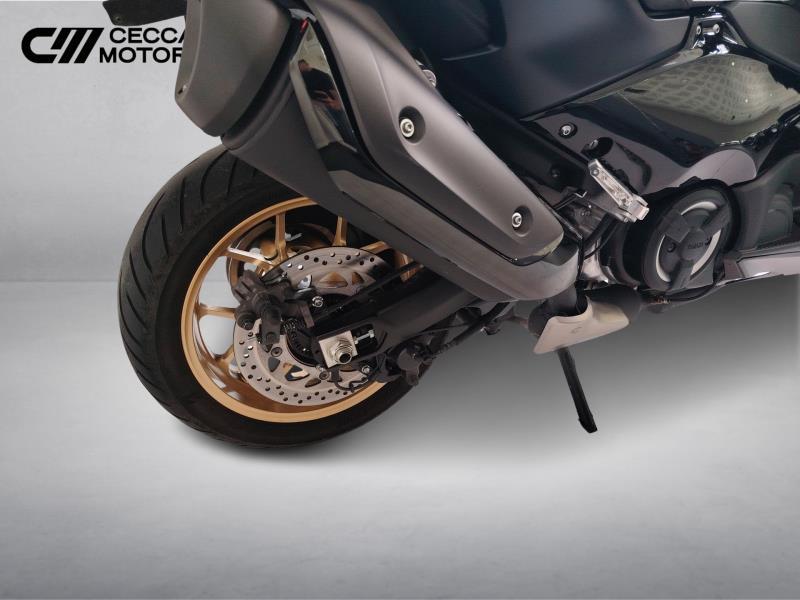 YAMAHA T-Max 560 Tech Max Abs