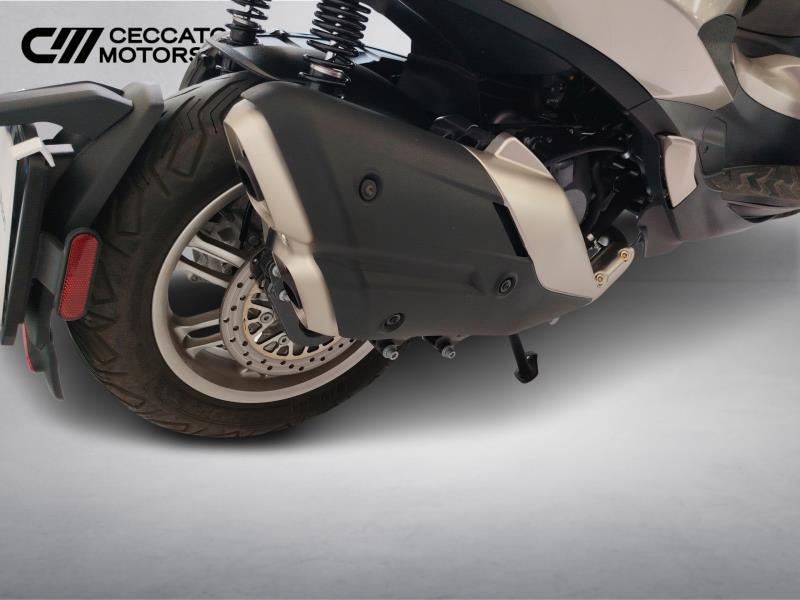 PIAGGIO Beverly 400 hpe abs-asr