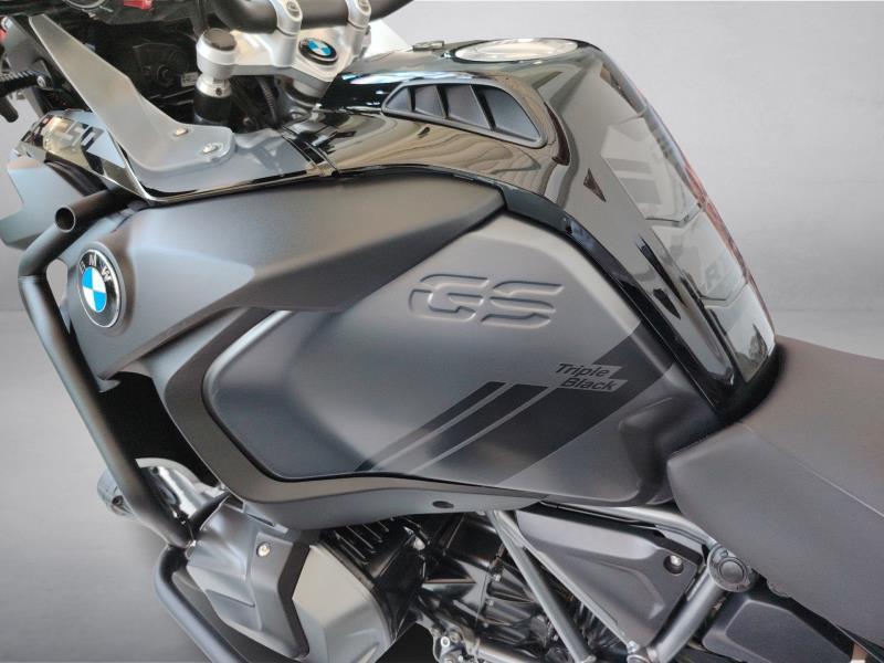 BMW R 1250 GS Adventure Triple Black Abs