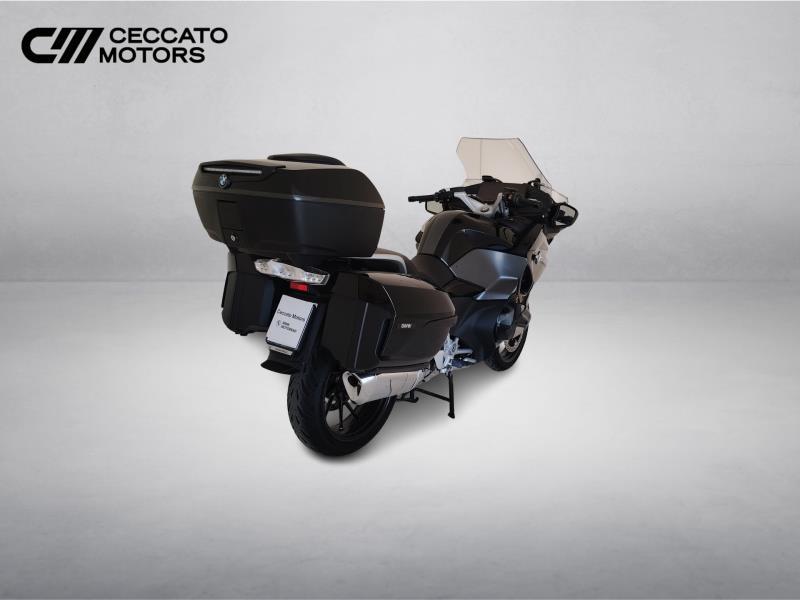 BMW R 1250 RT Triple Black Abs