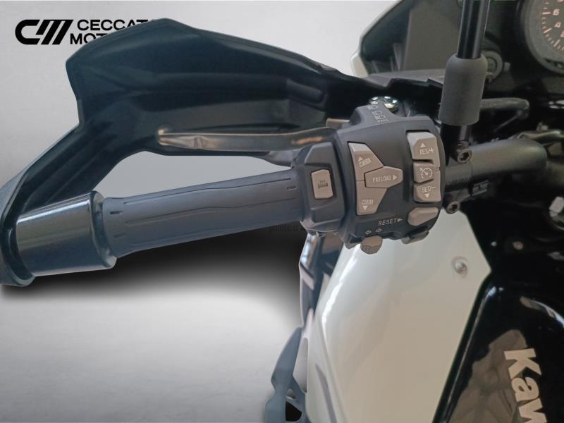 KAWASAKI Versys 1100 SE Grand Tourer Abs