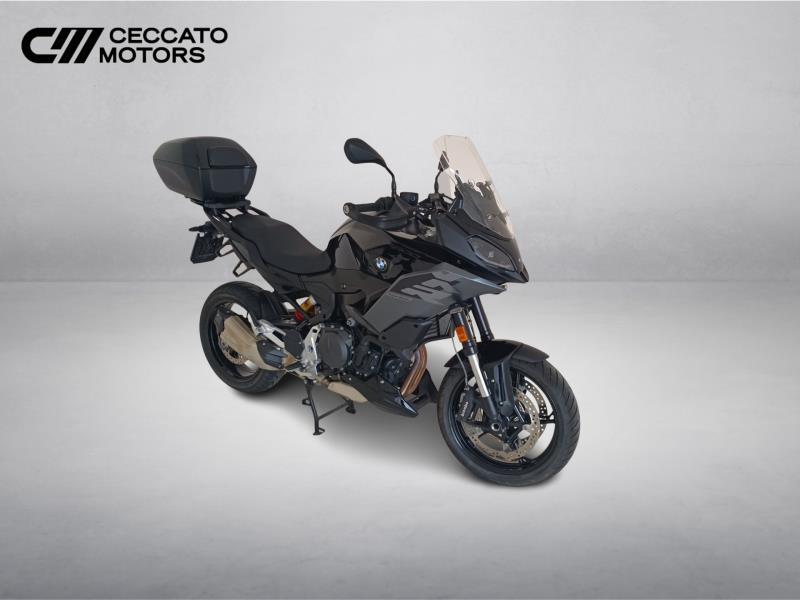 BMW F 900 XR Triple Black Abs