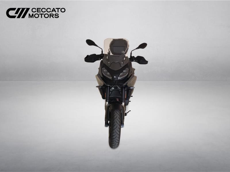 BMW F 900 XR Triple Black Abs