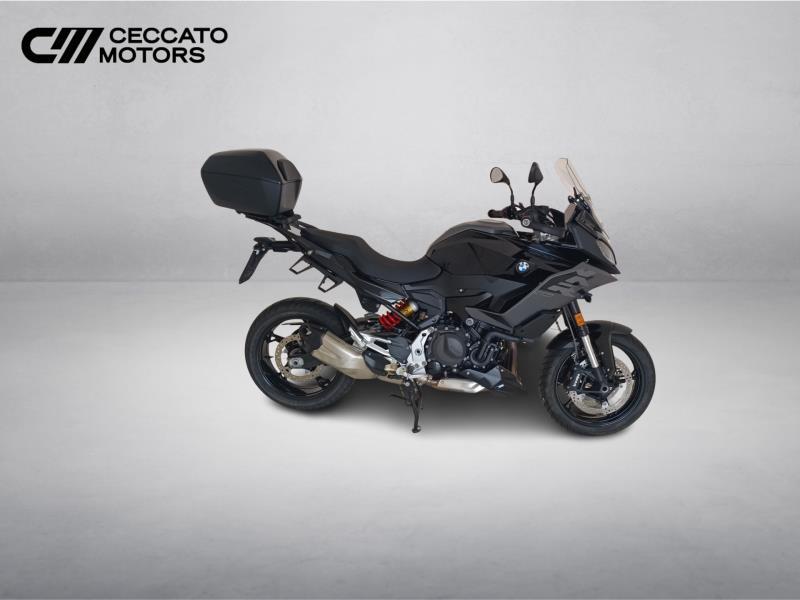 BMW F 900 XR Triple Black Abs
