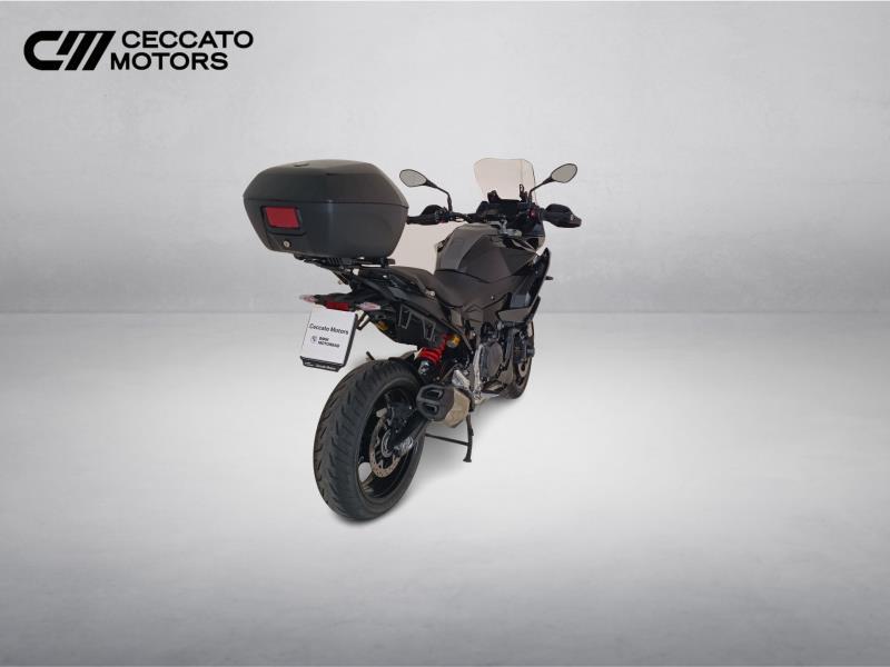 BMW F 900 XR Triple Black Abs