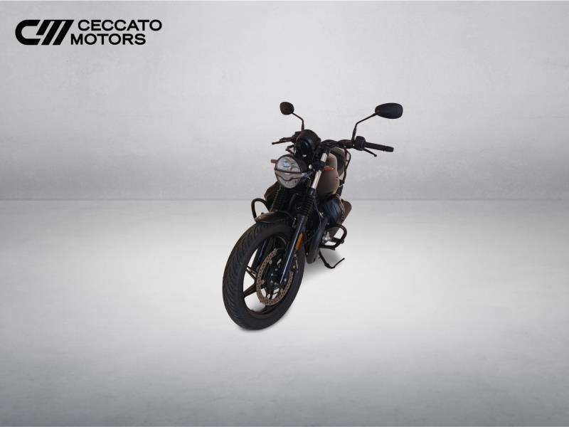 MOTO GUZZI V7 850 Stone Abs