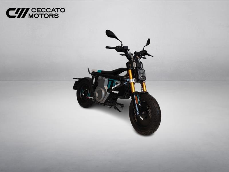 BMW CE 02 4kw Abs