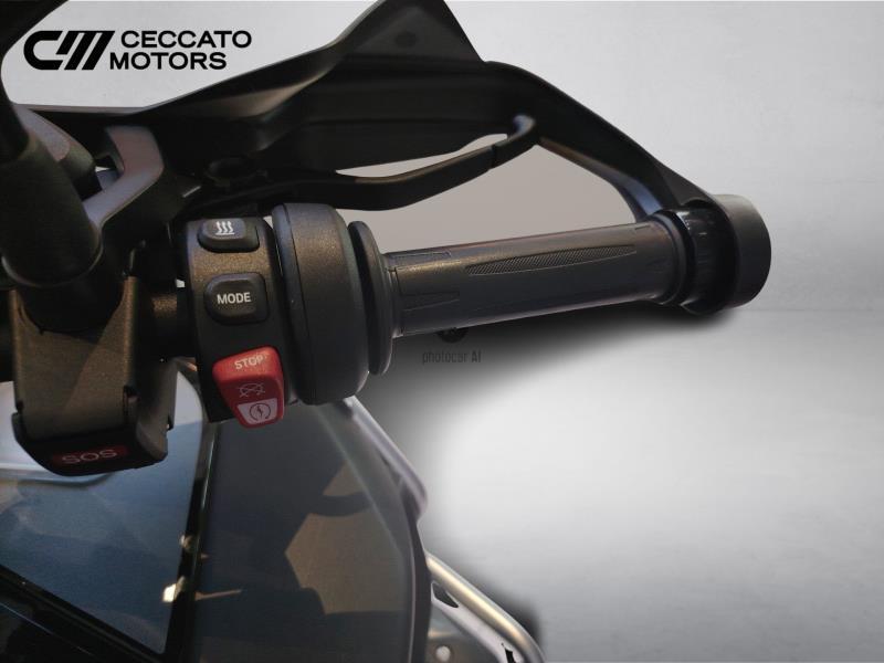 BMW R 1250 GS Adventure Triple Black Abs