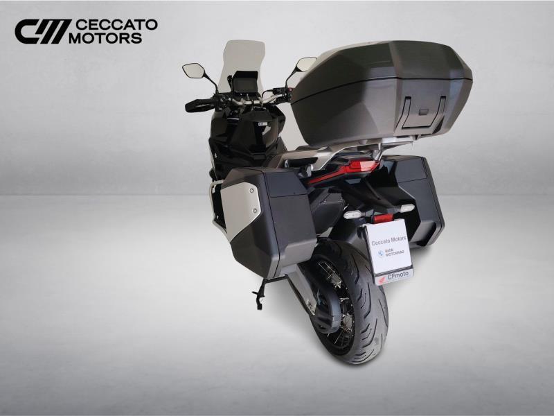 HONDA X-ADV 750 DCT Travel Abs