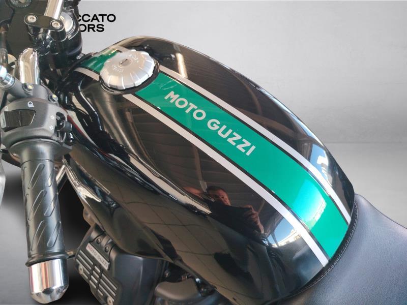 MOTO GUZZI V7 III 750 Special Abs
