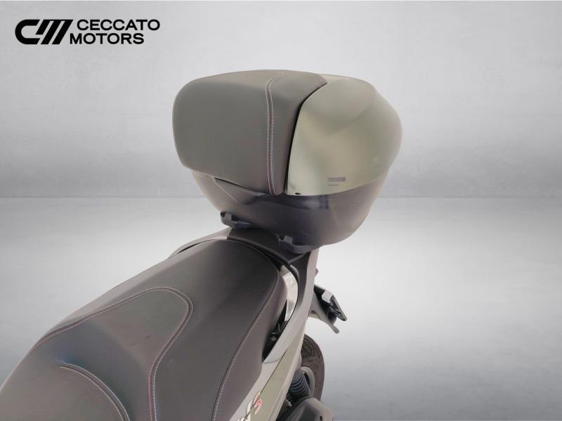 PIAGGIO Beverly 300 ie S Abs-asr