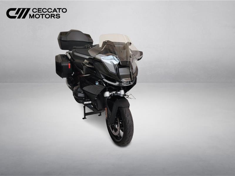 BMW R 1300 RT Triple Black Abs