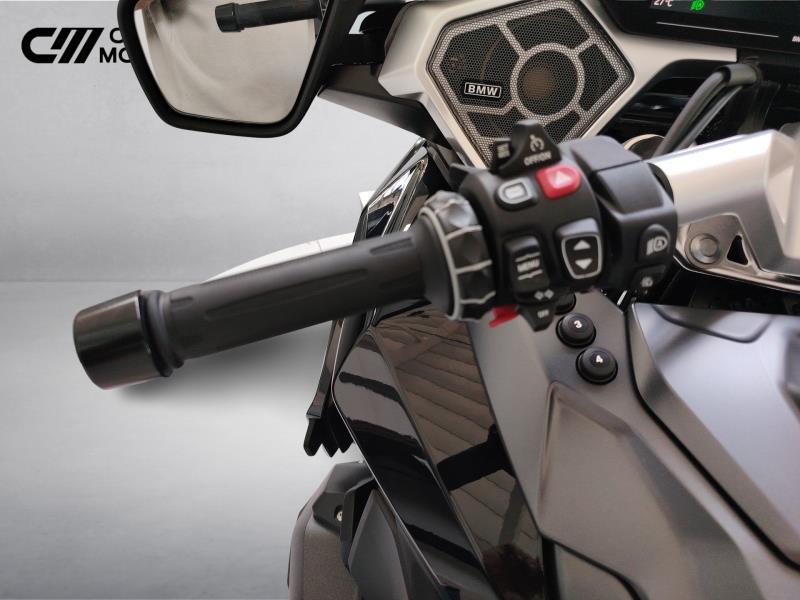 BMW R 1300 RT Triple Black Abs