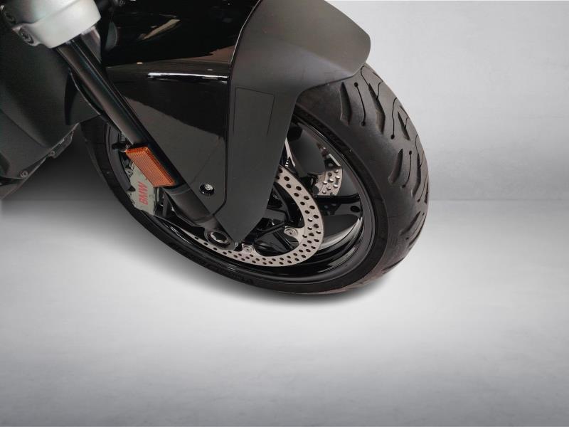 BMW R 1300 RT Triple Black Abs