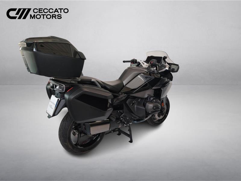 BMW R 1300 RT Triple Black Abs