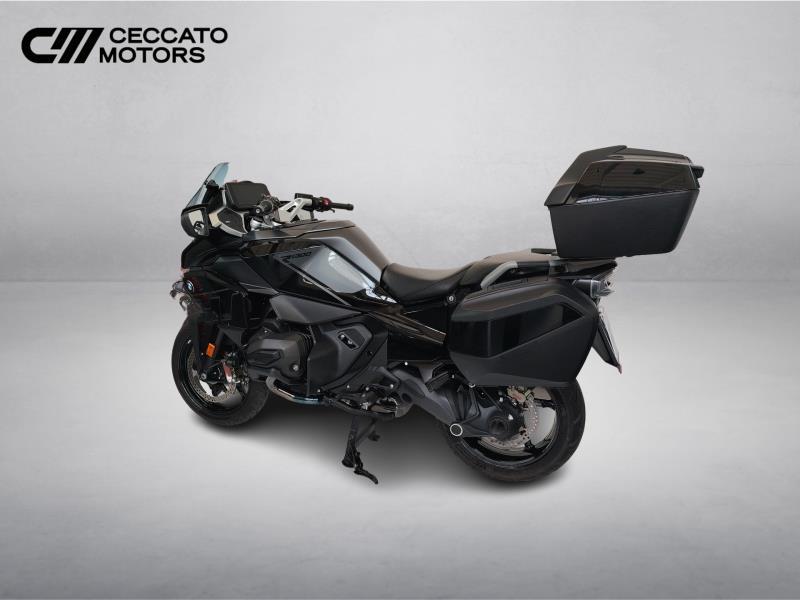 BMW R 1300 RT Triple Black Abs