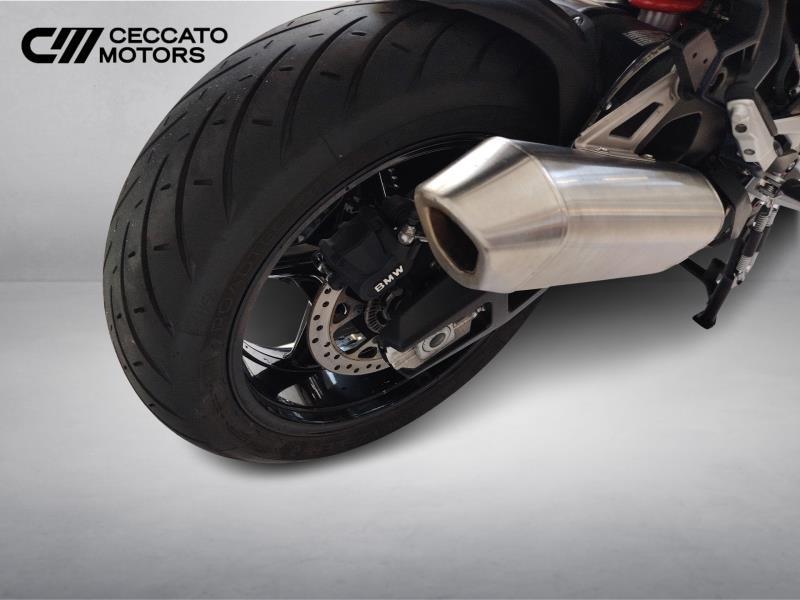 BMW S 1000 XR Triple Black Ab